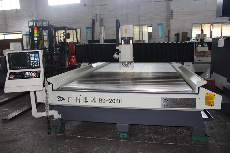 铜铝材雕刻机