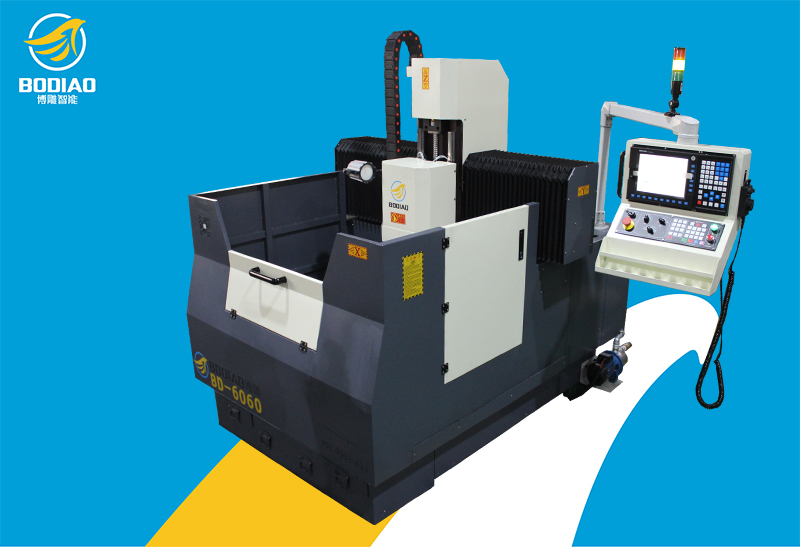 BD-6060高精度小型铜铝雕刻机