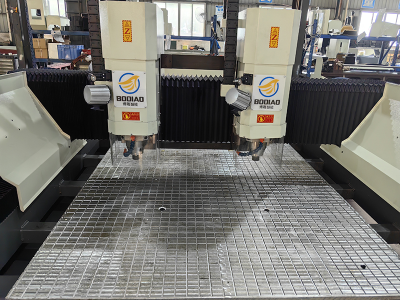 双头铝板精雕机