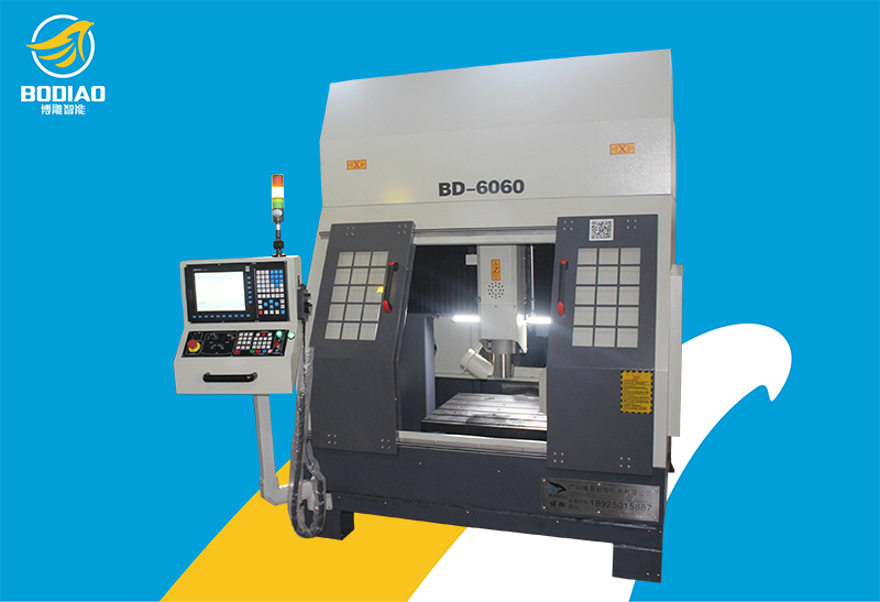 BD-6060小型铝材加工中心